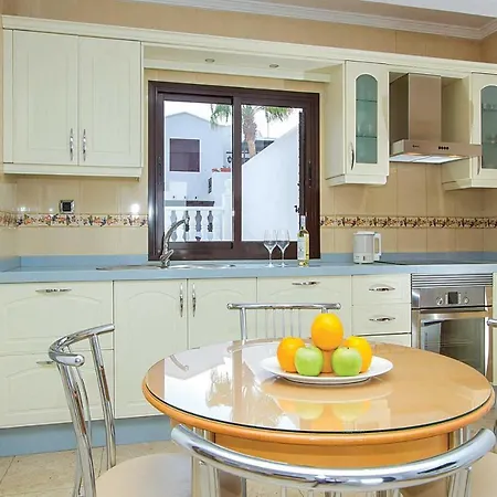 Villa Eris *