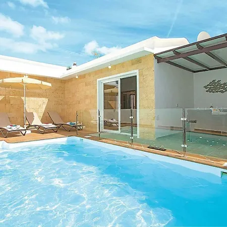 Villa Eris
